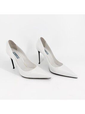 Prada Pointed Toe Pumps Heels White Saffiano Leather Bridal Size 38.5 US 8.5
